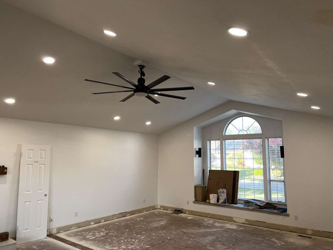 Need electric work? We have great electricians who can help.