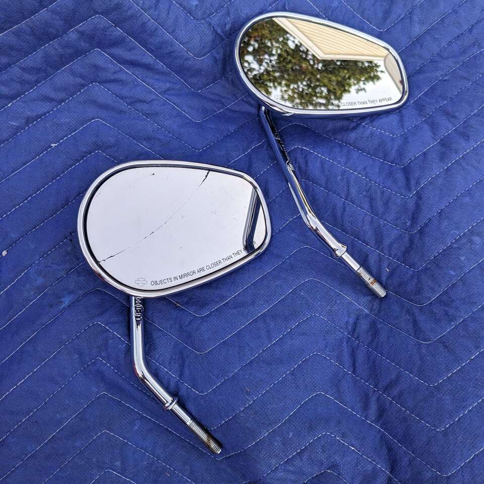Harley Davidson right side mirrors