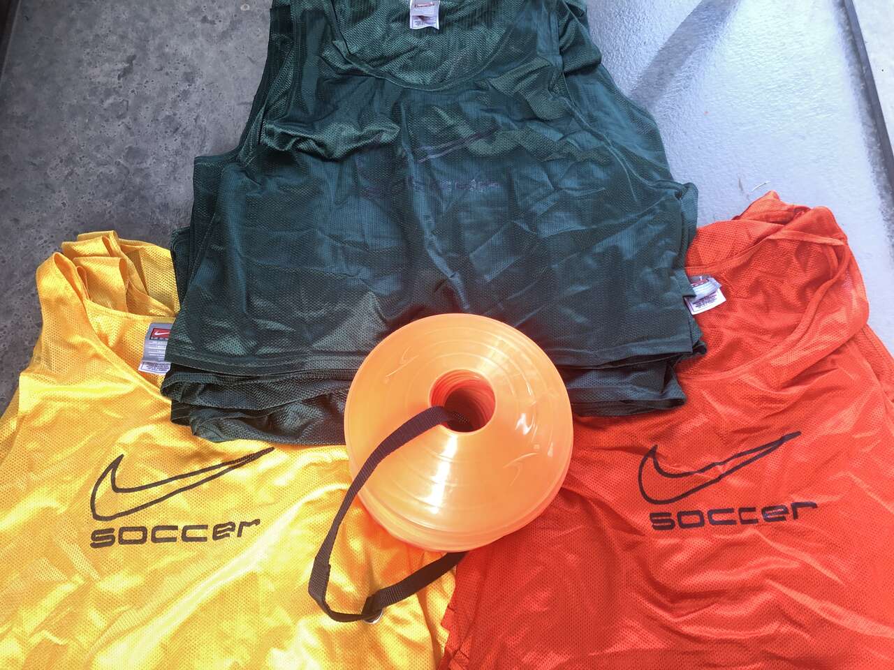 23 Nike Soccer Scrimmage Vest Practice Jersey Training BIB Pinnie