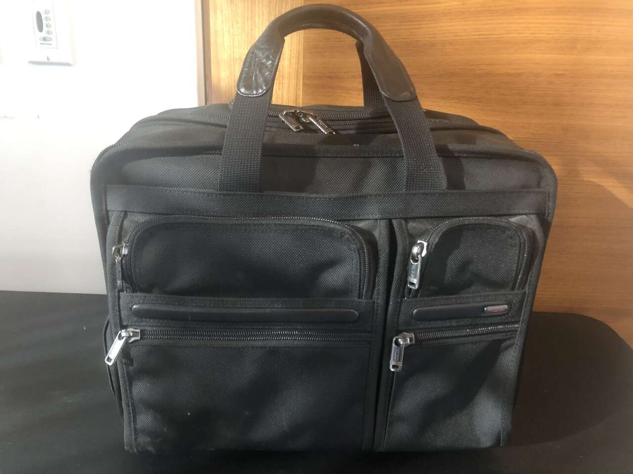 TUMI Alpha Deluxe Rolling Briefcase 26103D4 Carry On Luggage Bag