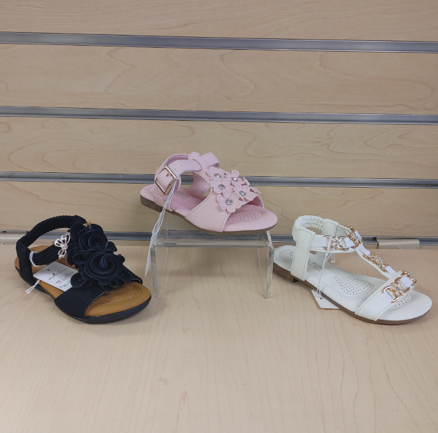 Girls / Baby / Kids sandals, slippers - $14.99 = 1 pair ( NEW ) Size - 5. 6. 7. 8 .9. 10. White, pink, beige, black, gold