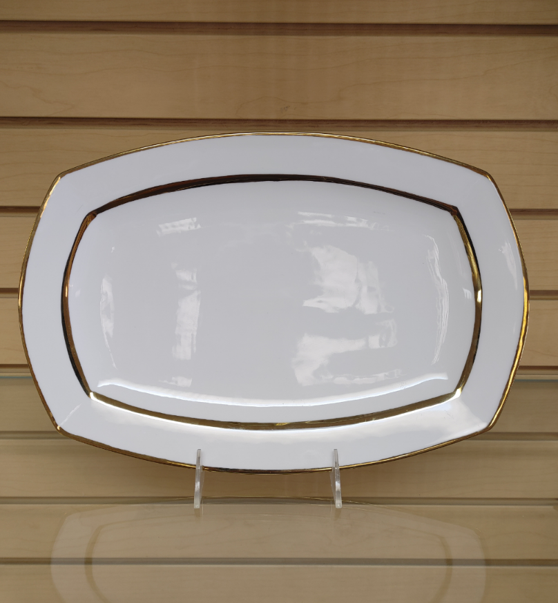 Porcelain Platter / Plate - $19.99 ( NEW ) white & gold. Dinnerware