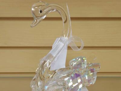 Crystal Glass Swan figurine / statuette - $24.99 ( NEW ) decor.