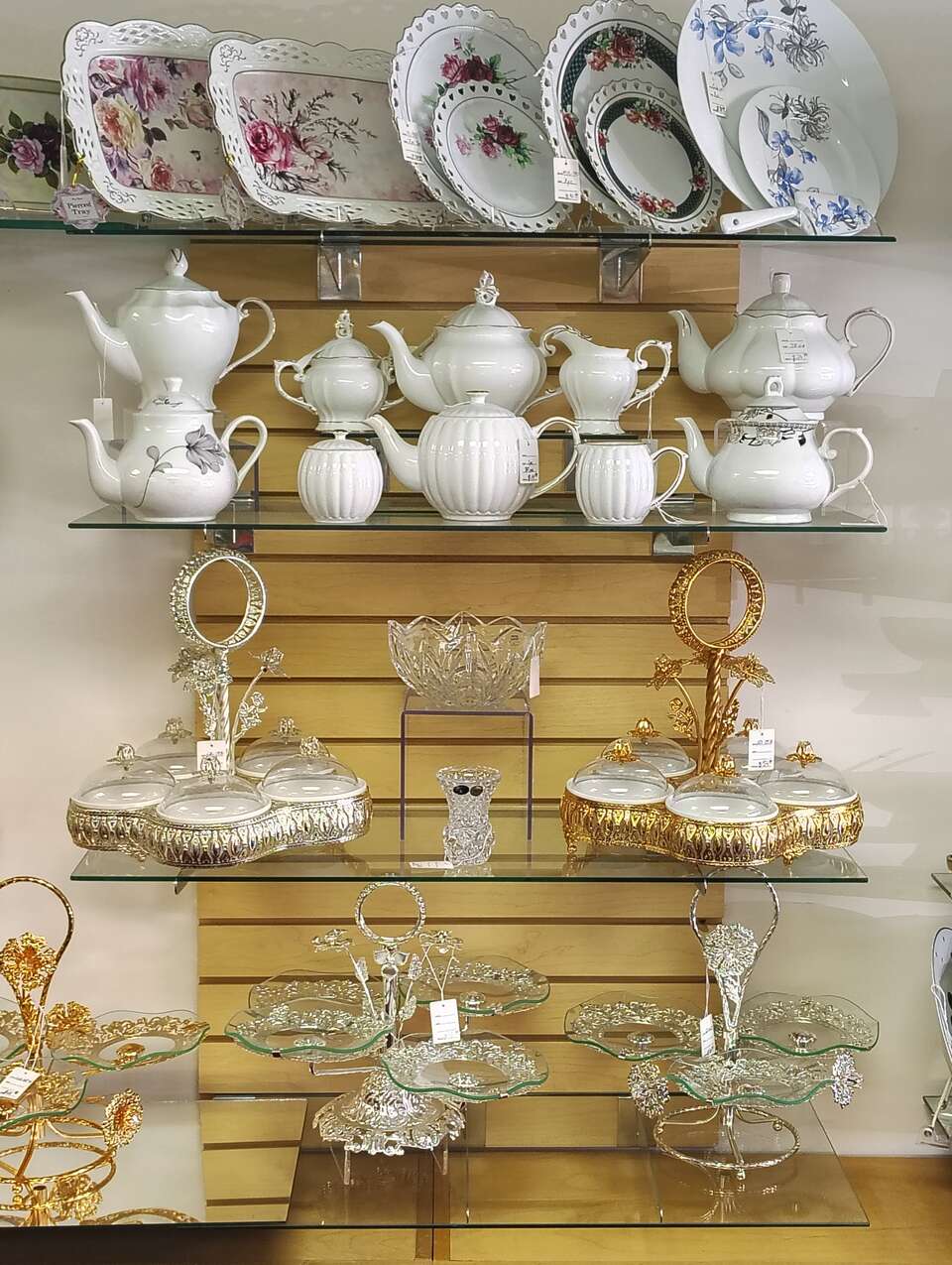 Porcelain Teapot _ white / black / gold / pink ( NEW ) prices vary