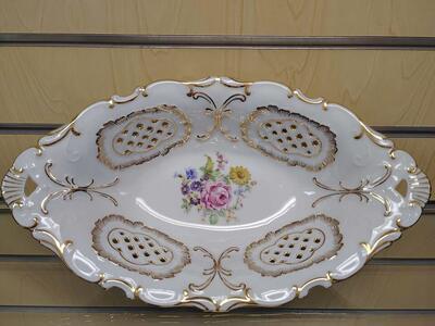 Porcelain Bowl / Dish / Plate / Basket - $24.99 ( NEW ) dinnerware, dessert. Czech Republic. Gold