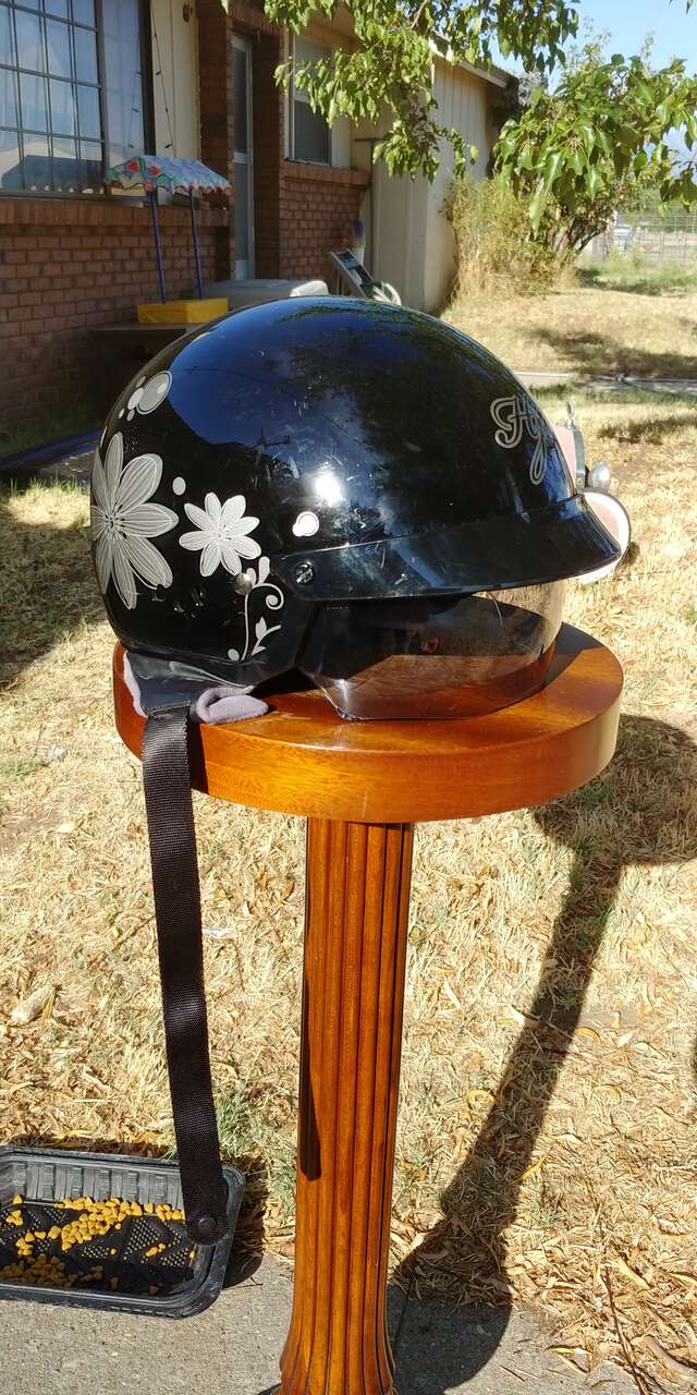 HJC Flora Half Helmet Women's Large