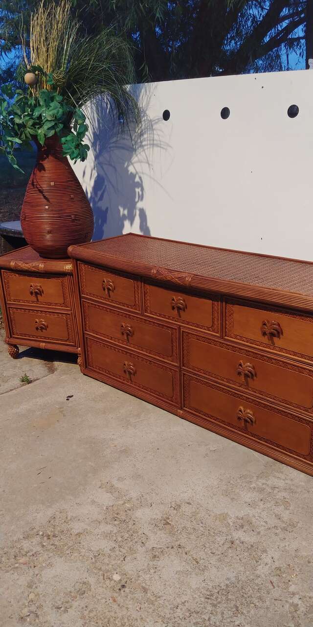 Vintage Tropical Island Style 7 Dwr. Dresser