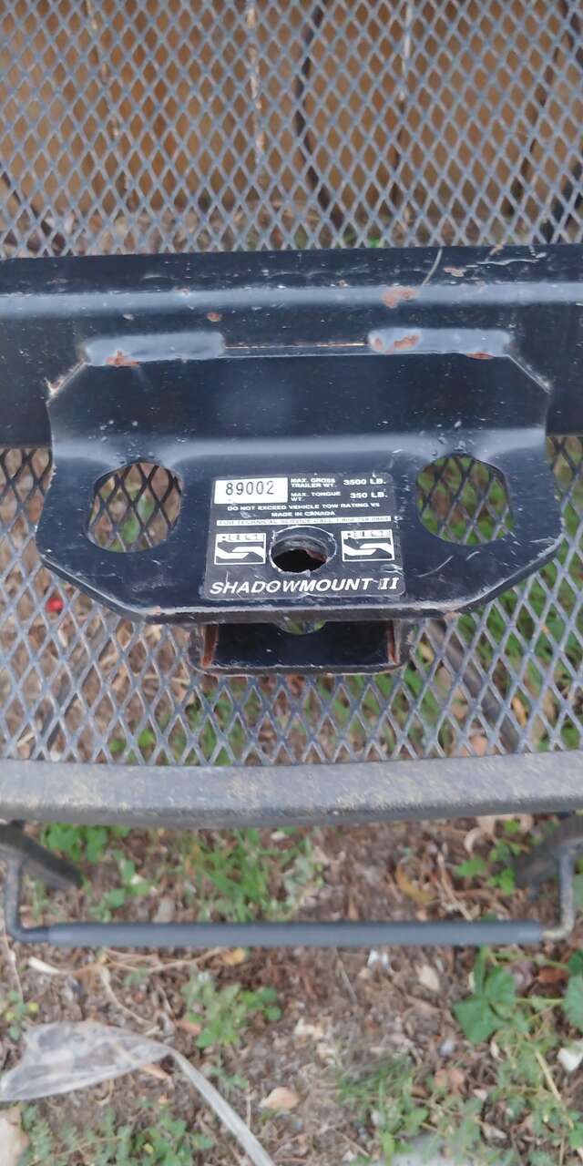 Trailer Hitch Reese Shadow Mount 2