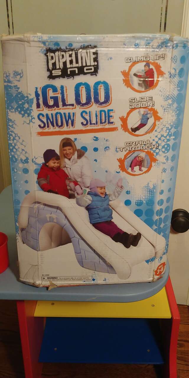 Igloo Snow Slide NEW In Box