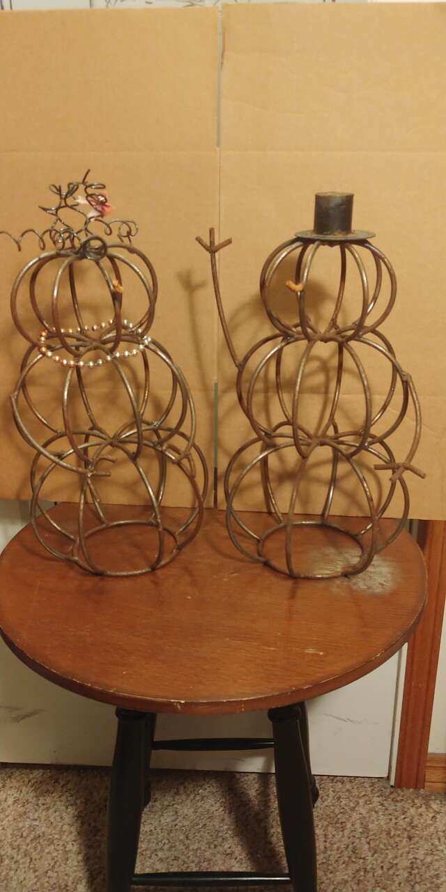 Christmas Metal Art Mr-Mrs Snow People