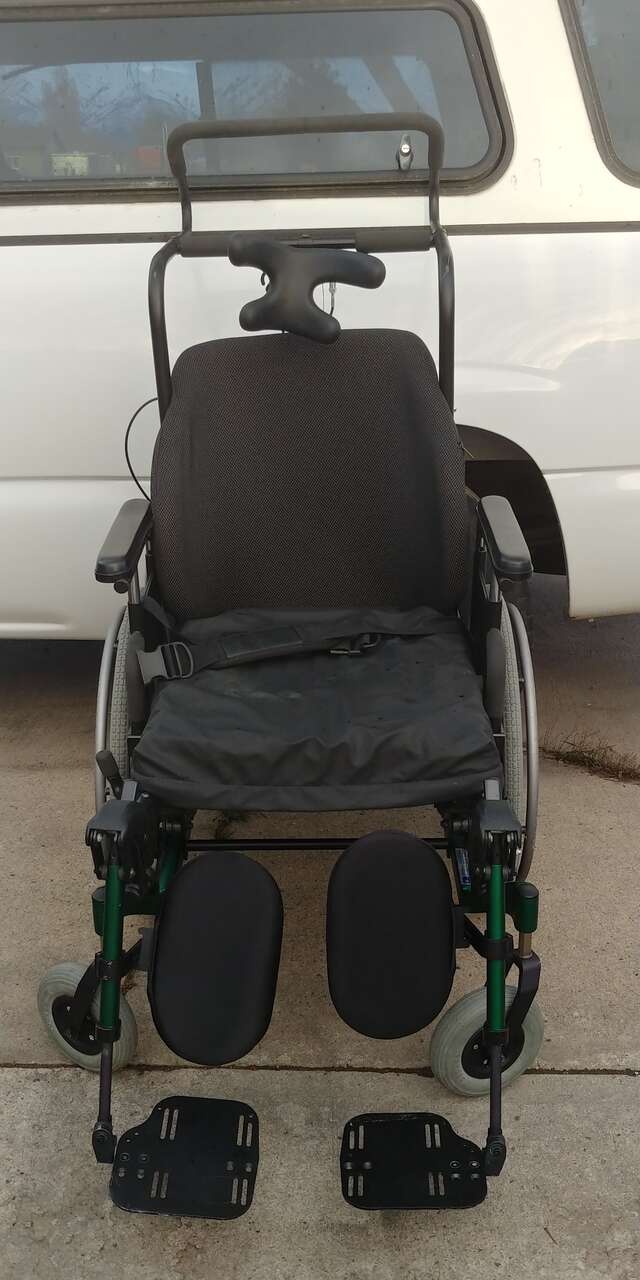 Invacare Quickie Iris Tilt In Space Wheelchair