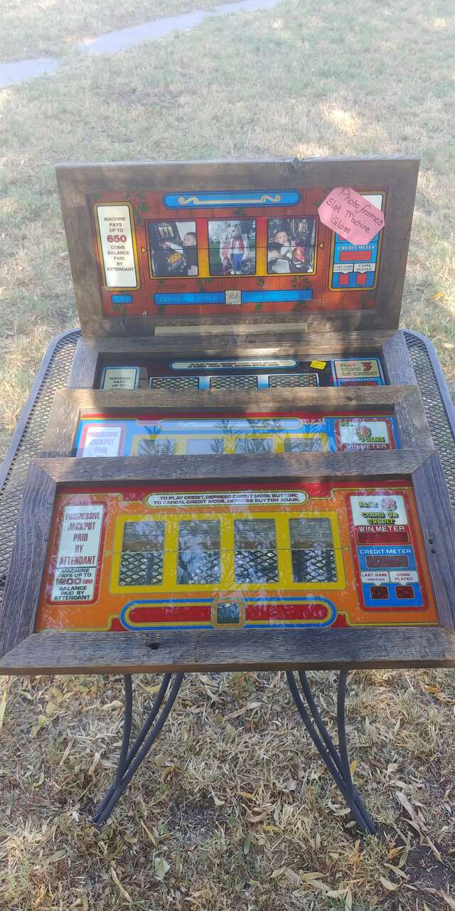 Vintage Slot Machine Reel Glass Photo Display