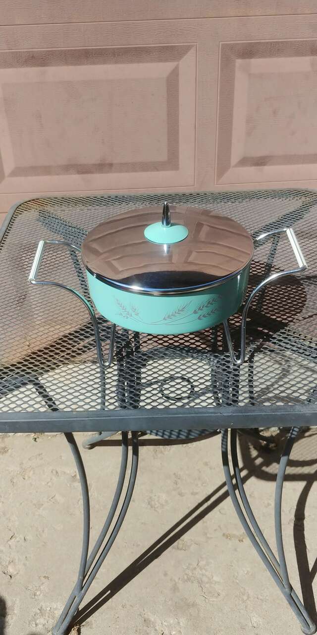 Vintage Pyrex Casserole Chafing Dish