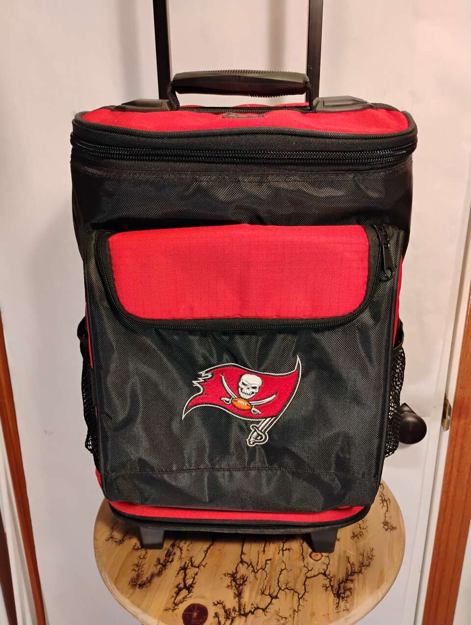 Logo Brands Buccaneers Wheeled Cooler 48 Can