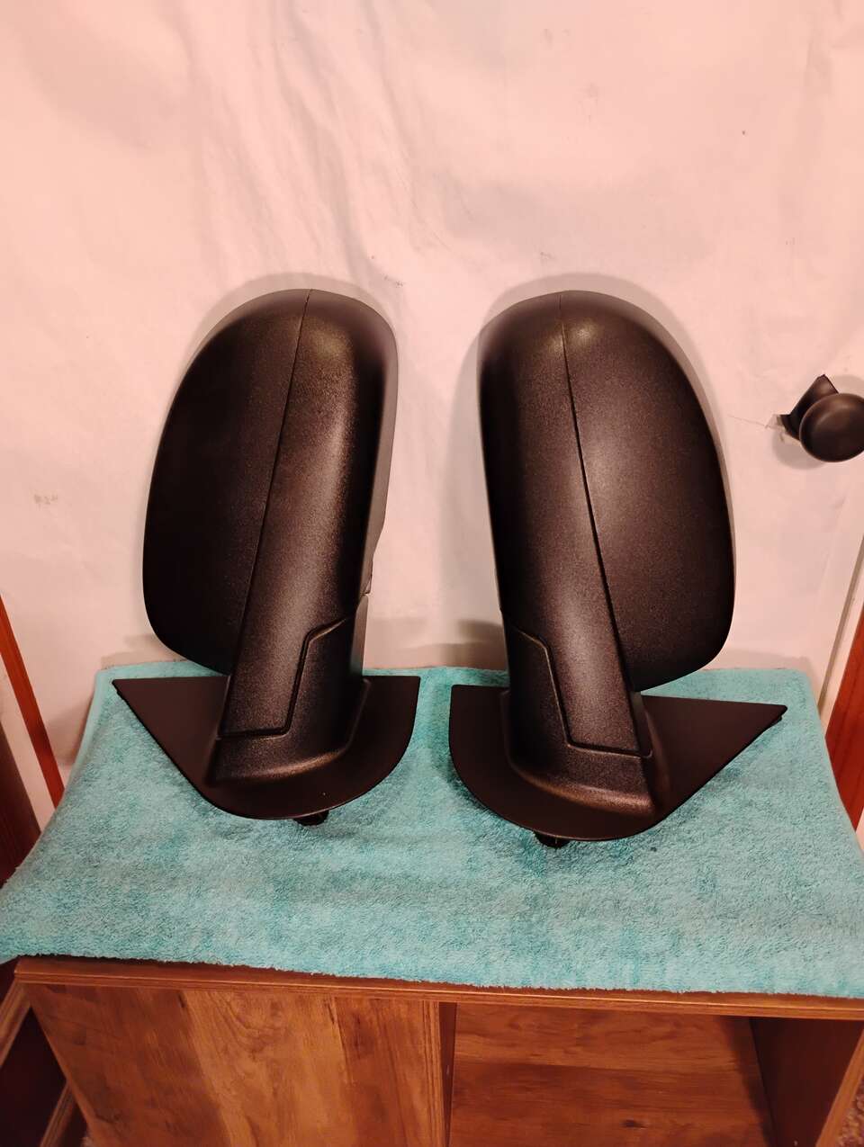 Side Mirrors Chevy, GMC, And Other's 2007-13