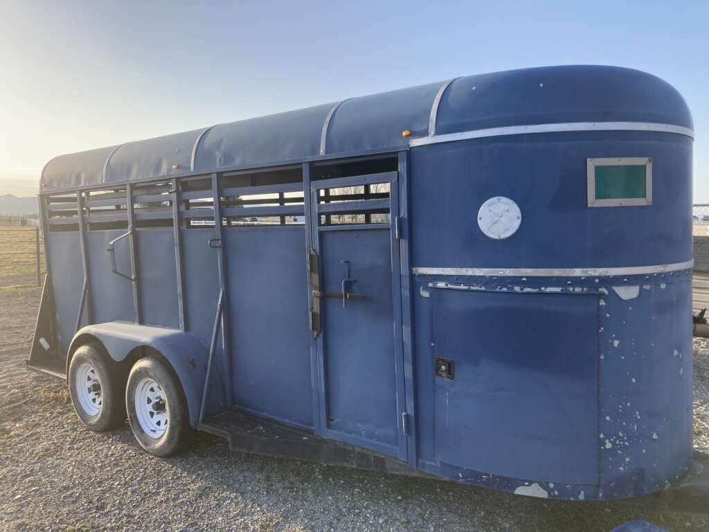 16’ Stock Trailer For rent