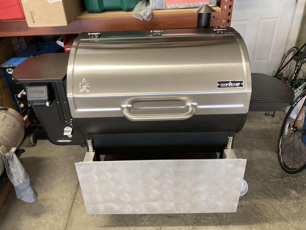 Camp Chef Woodwind 36 Classic Folding Shelf