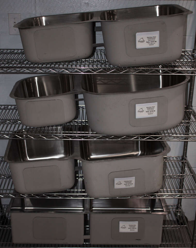 Stainless Steel Undermount Kitchen Sinks