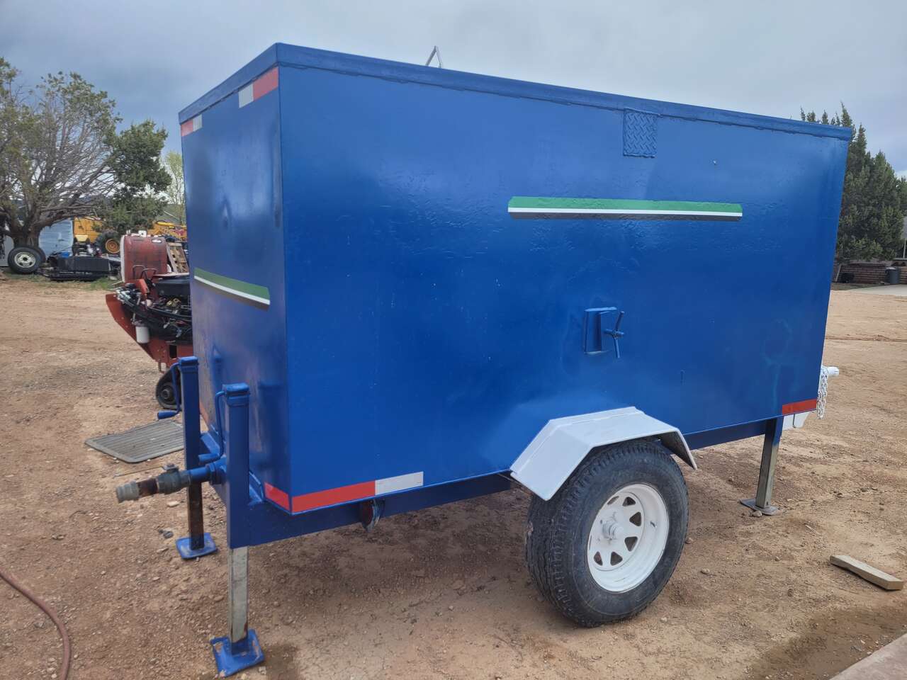 Construction Water Fuel Oil Chemical Fertilizer Tank Portable Trailer