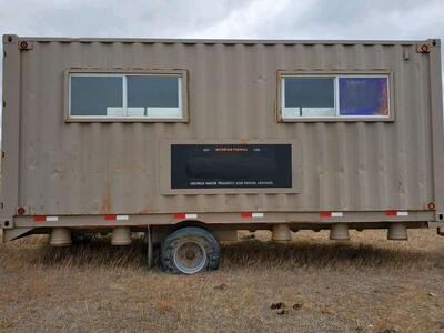 Insulated Portable Mobile 20-Foot Off-Grid Emergency Pump House Water Solution Storage Transfer Container Trailer Mounted