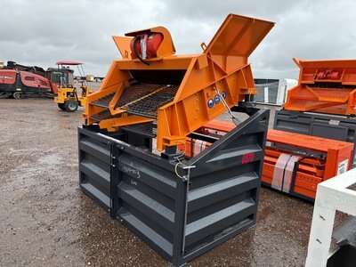 Paladin 40G Vibrating Sand Screen Sifter Screener Separating Sorting Sand Aggregate Double Deck Construction Landscaping
