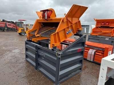 Paladin 40G Vibrating Sand Screen Sifter Screener Separating Sorting Sand Aggregate Double Deck Construction Landscaping