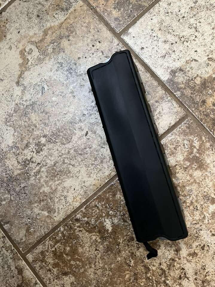 014-016 Chevrolet Impala RH Passenger Knee Air Bag