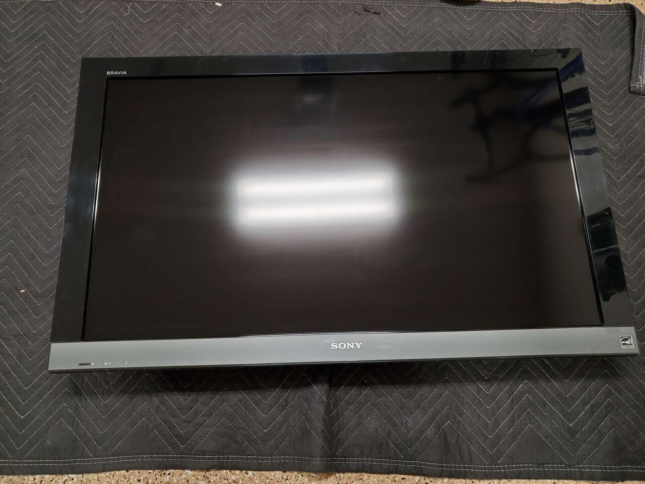 Sony Bravia KDL40EX400 40 Inch 108… Electronics
