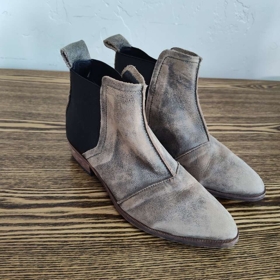 Anthropologie boots (size 5.5/6)