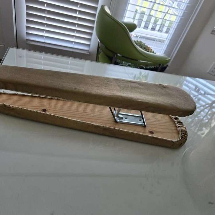 Vintage Folding Dual Sided Sleeve Wood Ironing Boa