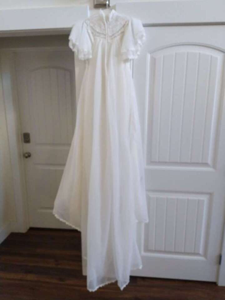 Exquisite new attacks vintage WEDDING dress