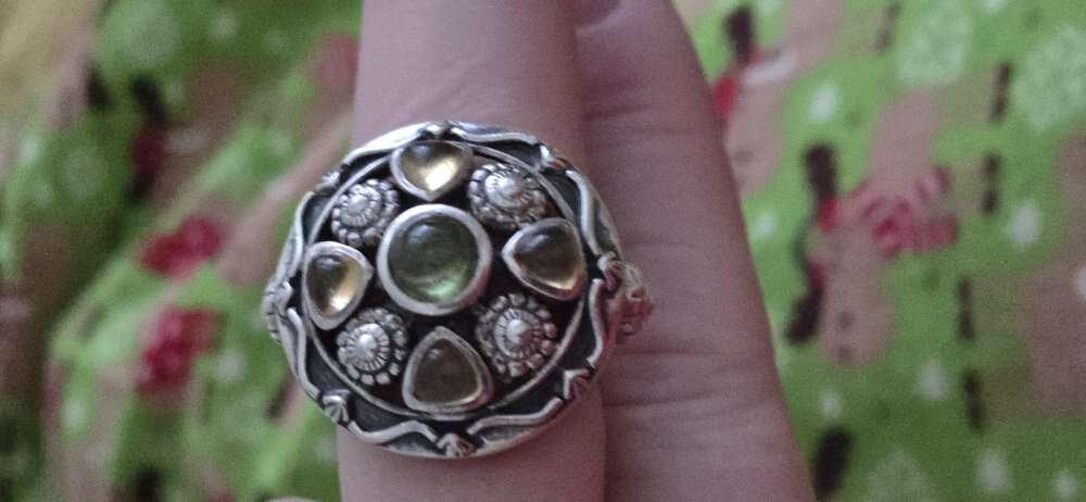 india ring Authentic gems extremly rare 9.5 size