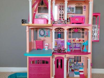 Barbie Dreamhouse Playset