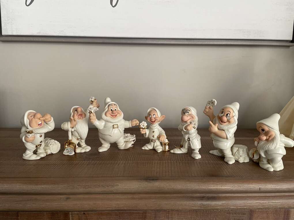 Lenox Disney Showcase Collection 7 Dwarves
