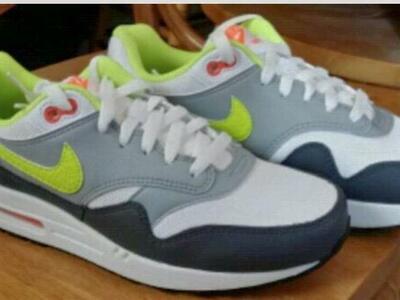 Nike shoes