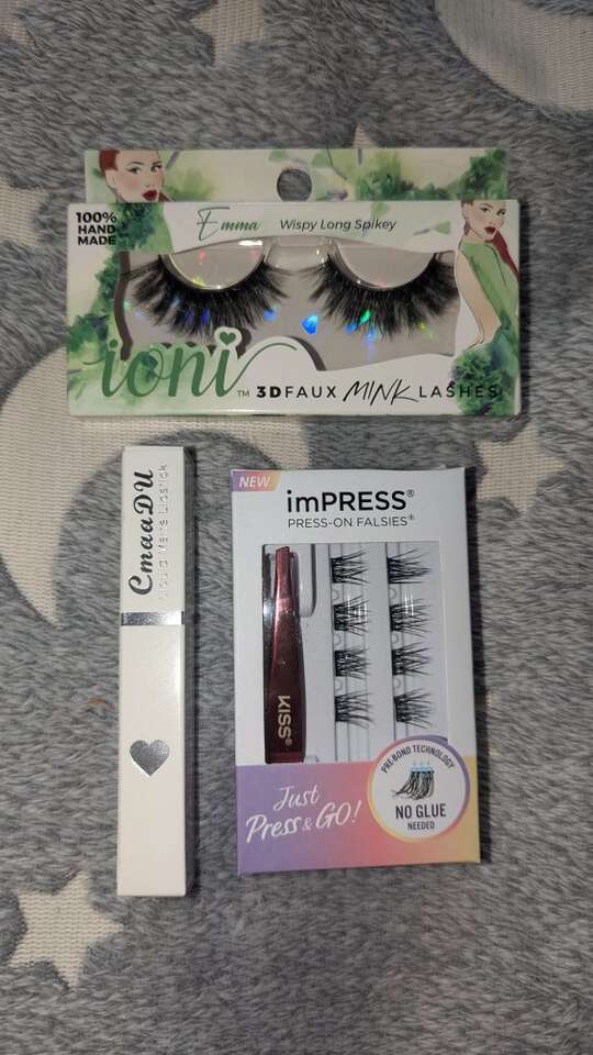 New *Sealed* Eyelash extensions, Faux Lashes, and