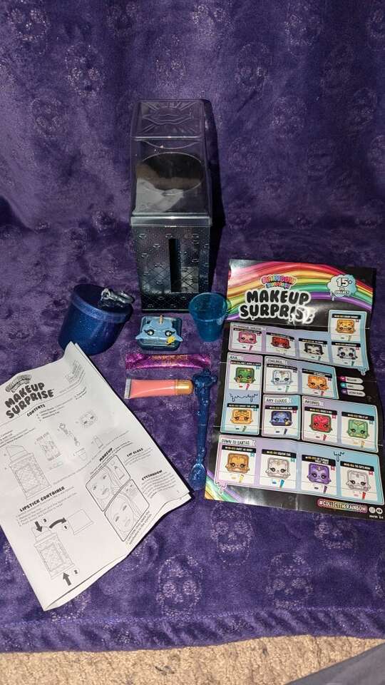 Poopsie Rainbow Surprise MakeUp Surprise Kit Creat