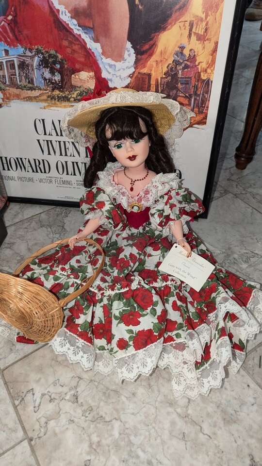 21" Madame Alexander Scarlett O`hara Doll In Rose