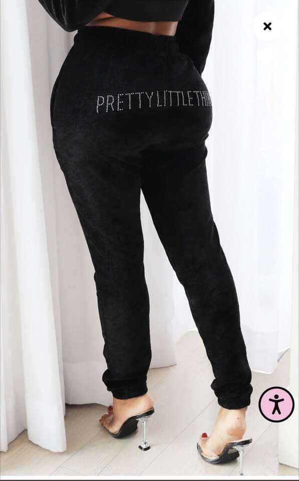 PrettyLittleThing black velour jogger pant US Size