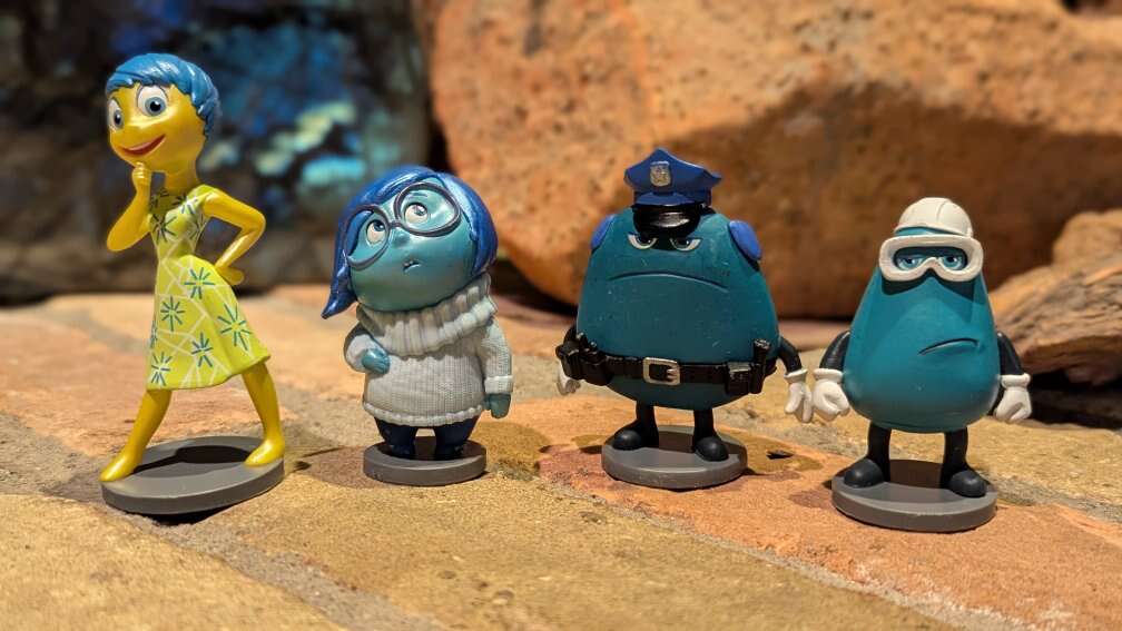 Disney Inside Out Figures Lot Of 4 Joy, Sadness,