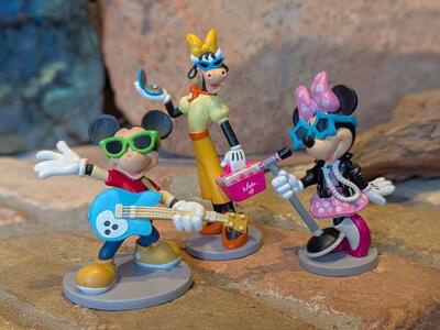 Disney Mickey Mouse & Friends Rockstar Mickey, Min