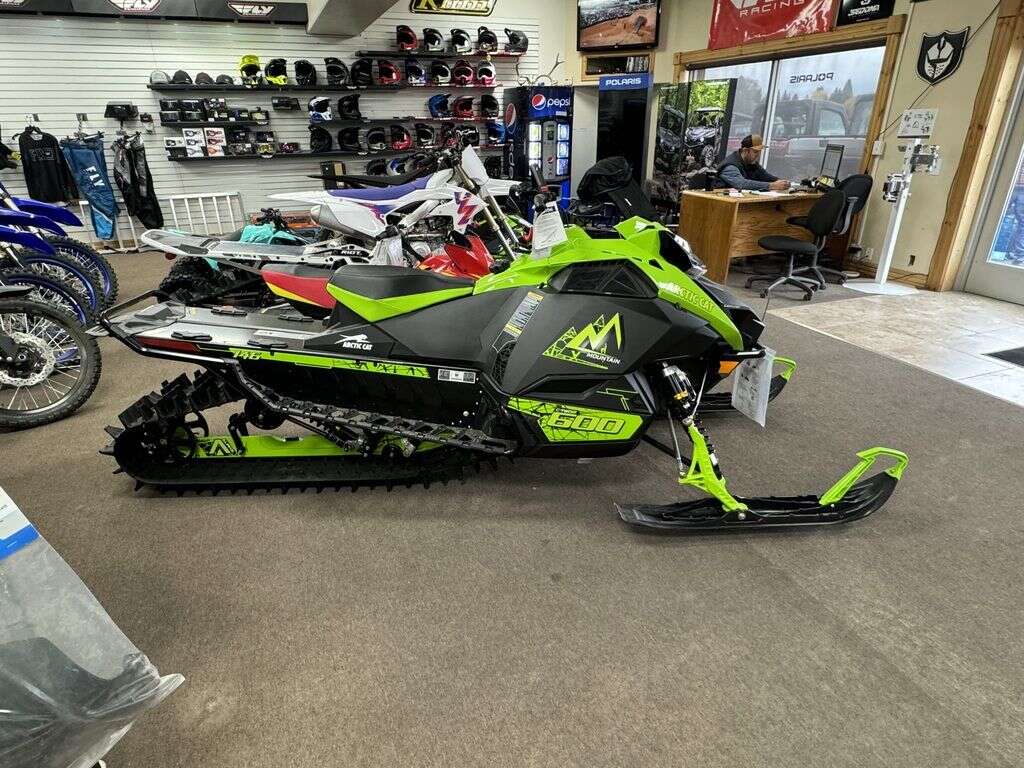 2025 Arctic Cat® M 600 Alpha One Sno Pro 146"/2.60"
