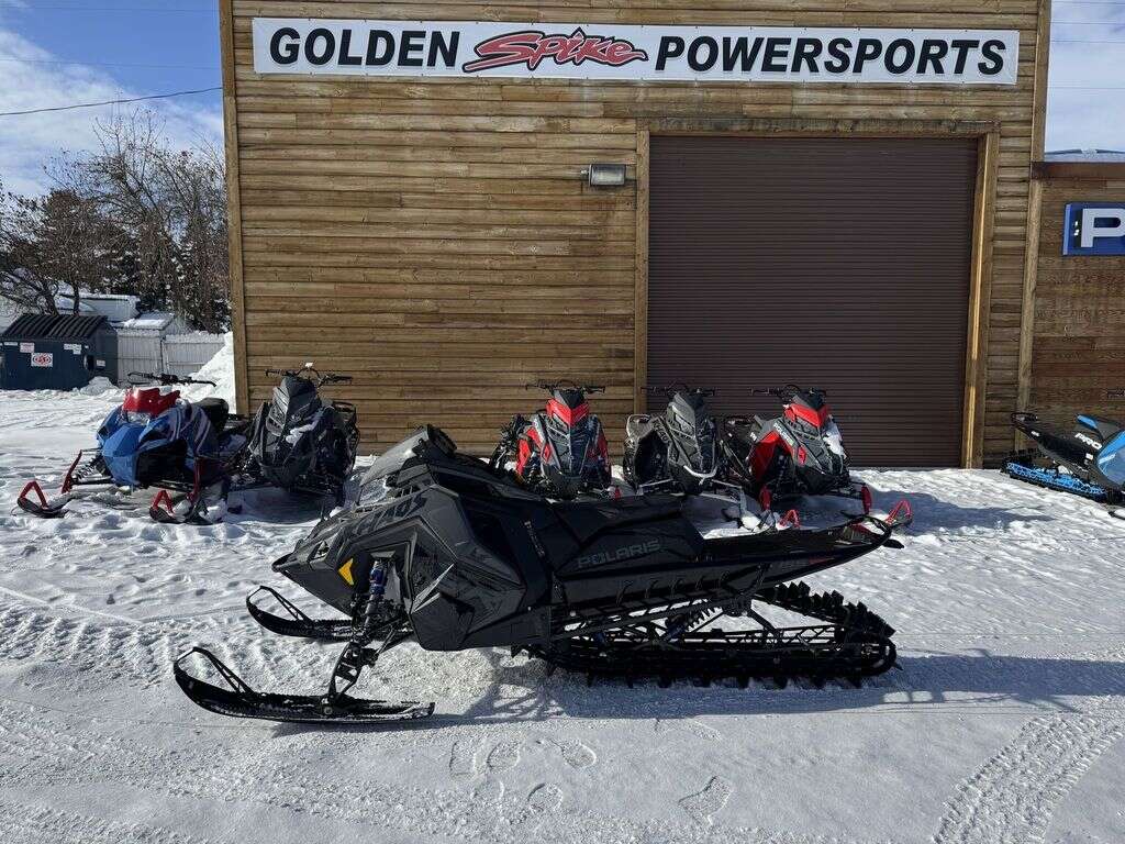 2025 Polaris® 9R RMK KHAOS 155 Shadow Gray / Gloss Black