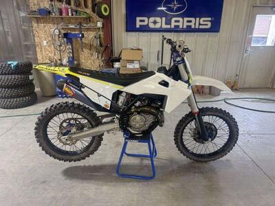 2021 Husqvarna® FC 450 Rockstar Edition