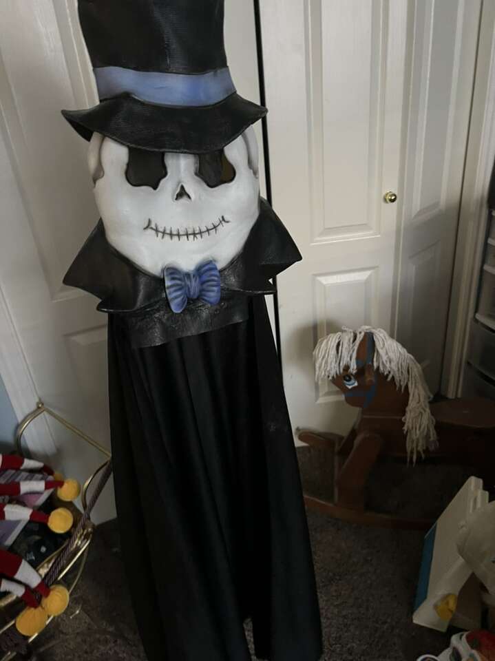 Halloween Costume Complete With Mask