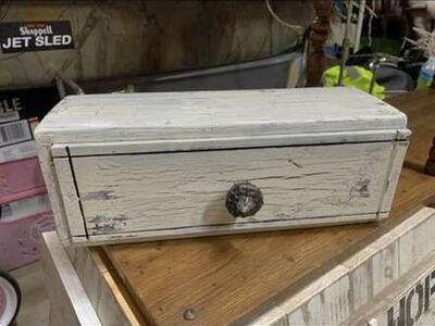 Little White Shelf Box