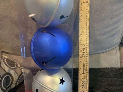 new Lg Christmas Bells