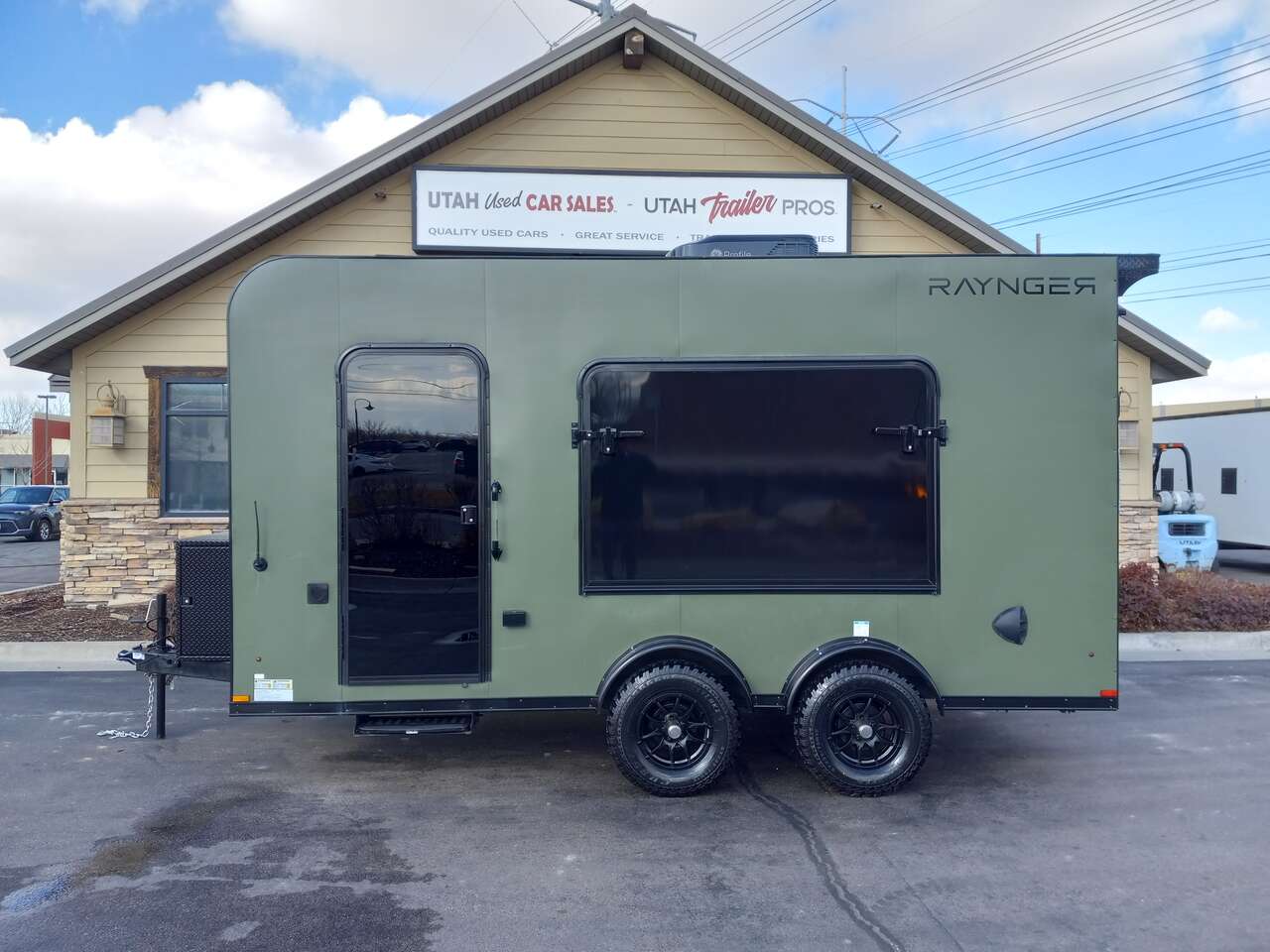 7x16 / 7.5x16 Toy Hauler Enclosed Cargo Camper UTV/ATV Off Road Pkg