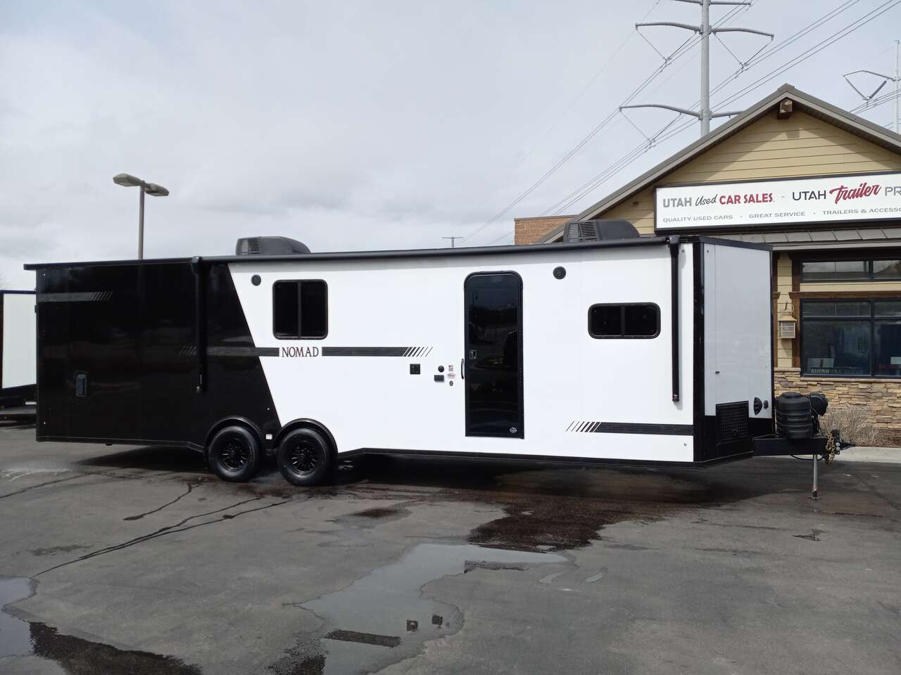 Stealth Nomad 30QB Toy Hauler Travel Trailer Bumper Pull Trailer