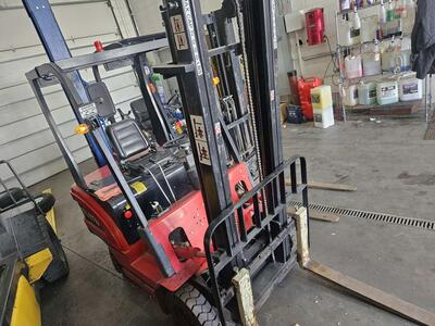 2024 Electric Forklift, 2k, 1 ton